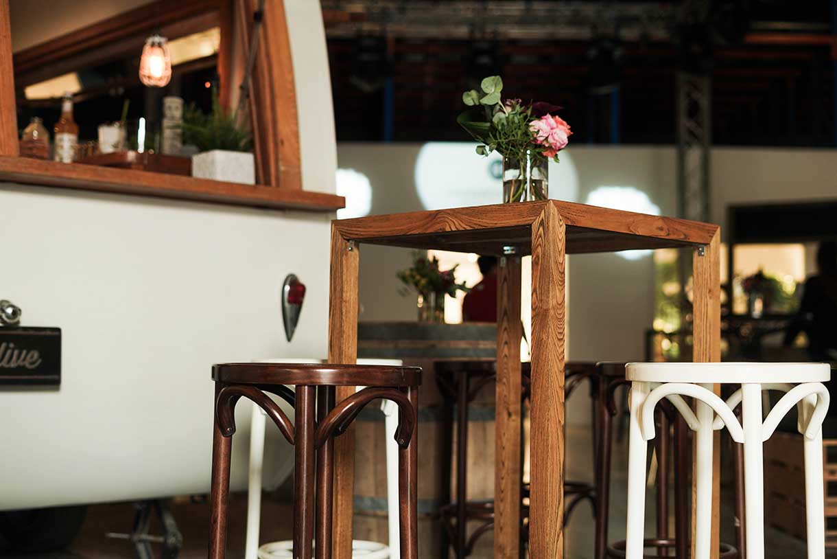 insitu-bentwood-bar-stool-walnut