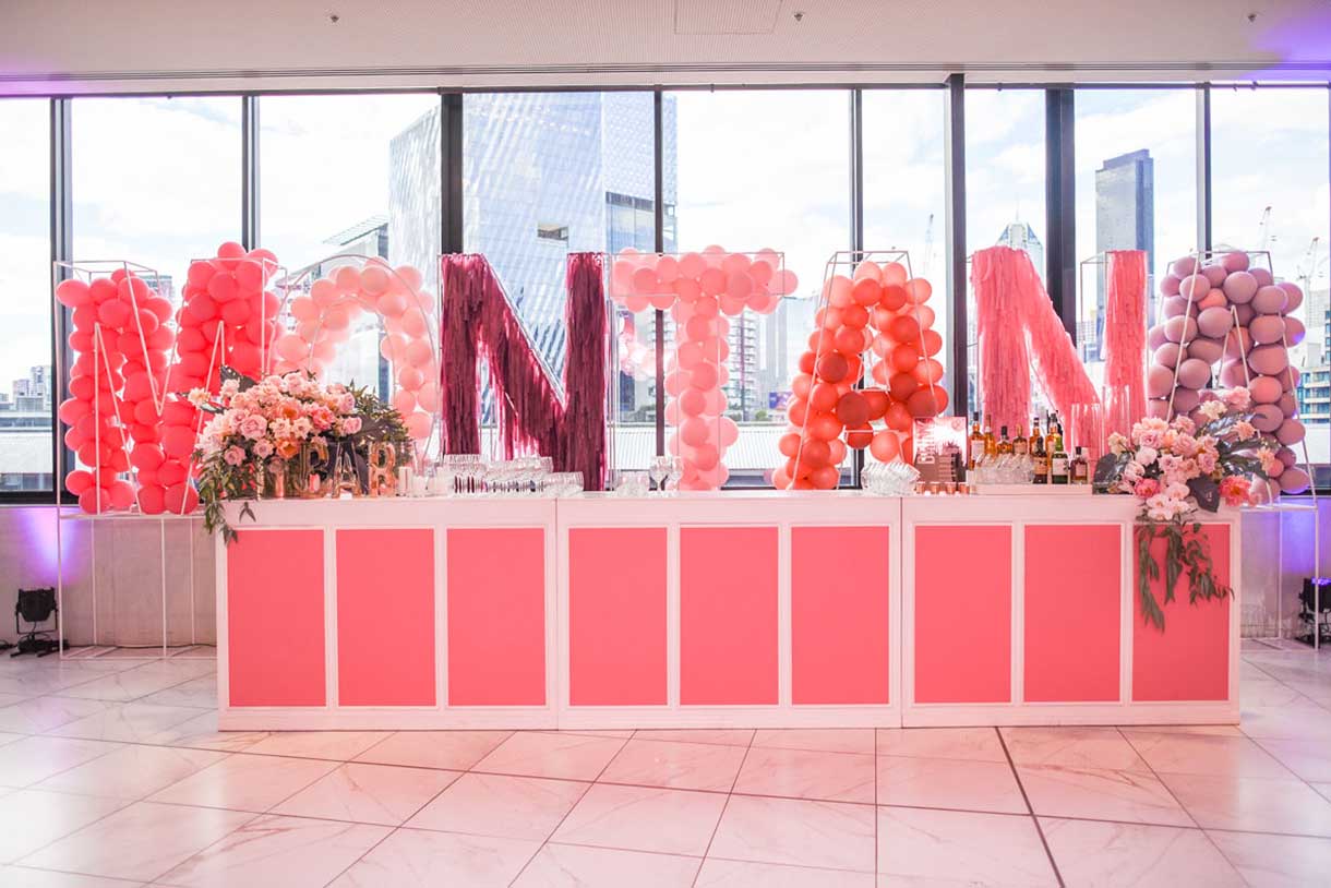 insitu-custom-panel-bar-pink