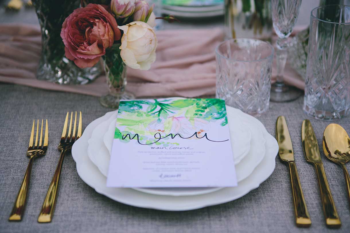 insitu-gold-cutlery-rose-crockery