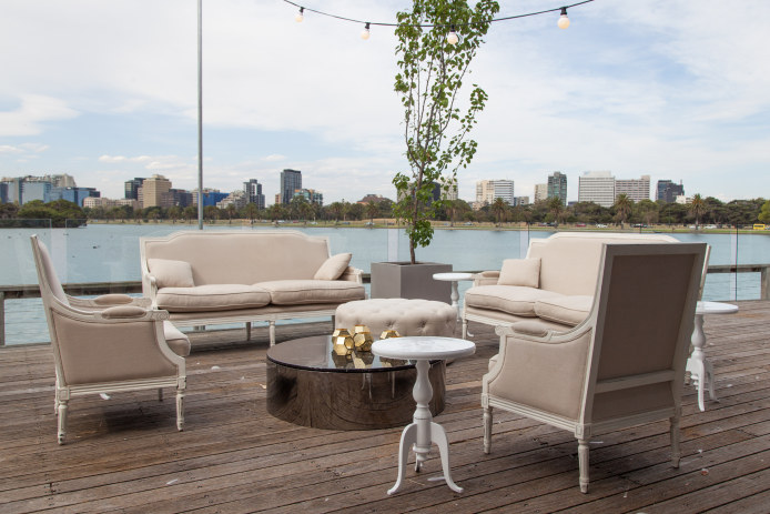 insitu-bordeaux-sofa