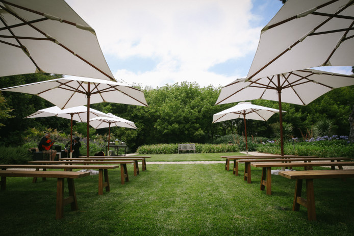 insitu-coastal-bench-seat