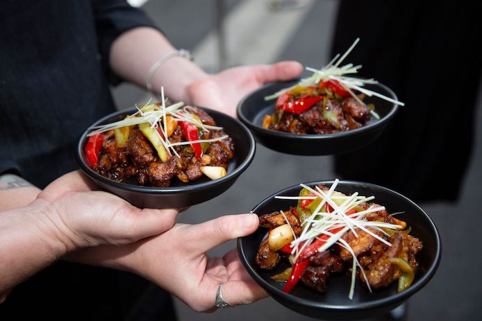 insitu-jet-tapas-plate