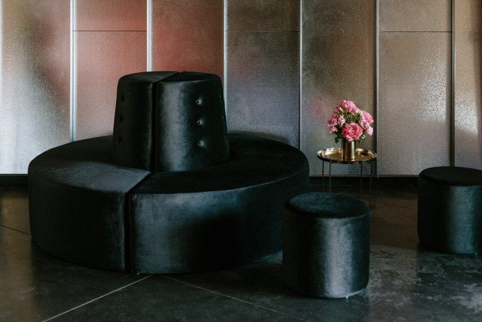 insitu-madison-ottomans-black