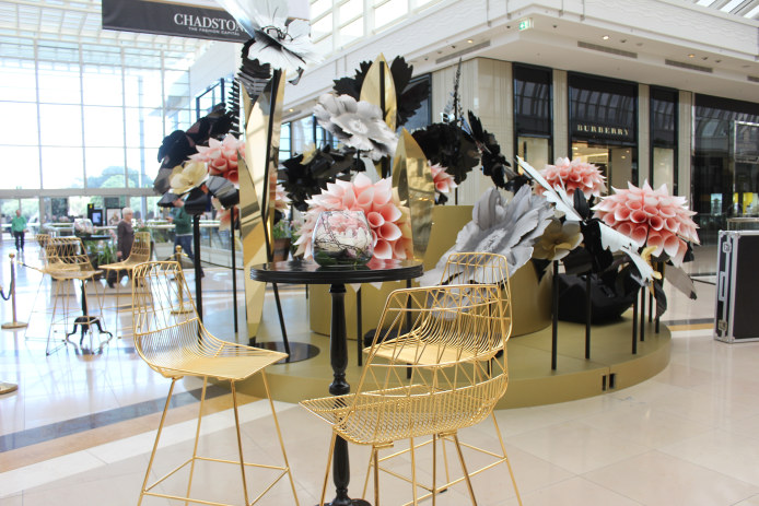 insitu-new-york-bar-table-black