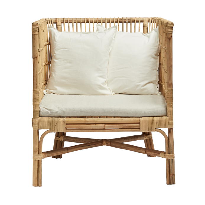 villa-armchair-natural-white-cushion