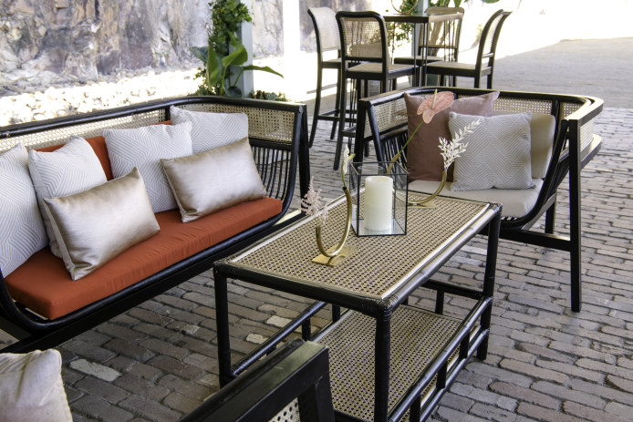 insitu-cushion-creme-patterned