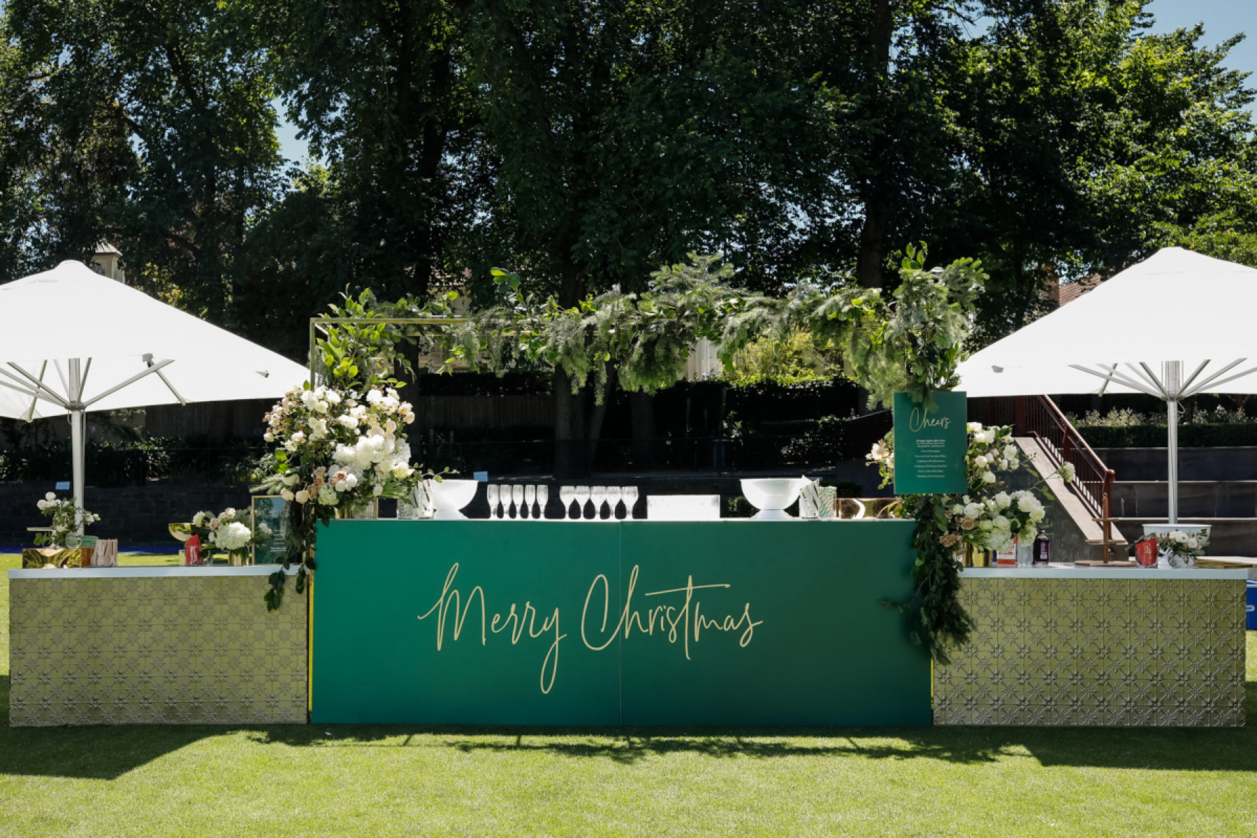 insitu-double-bar-arbour-gold