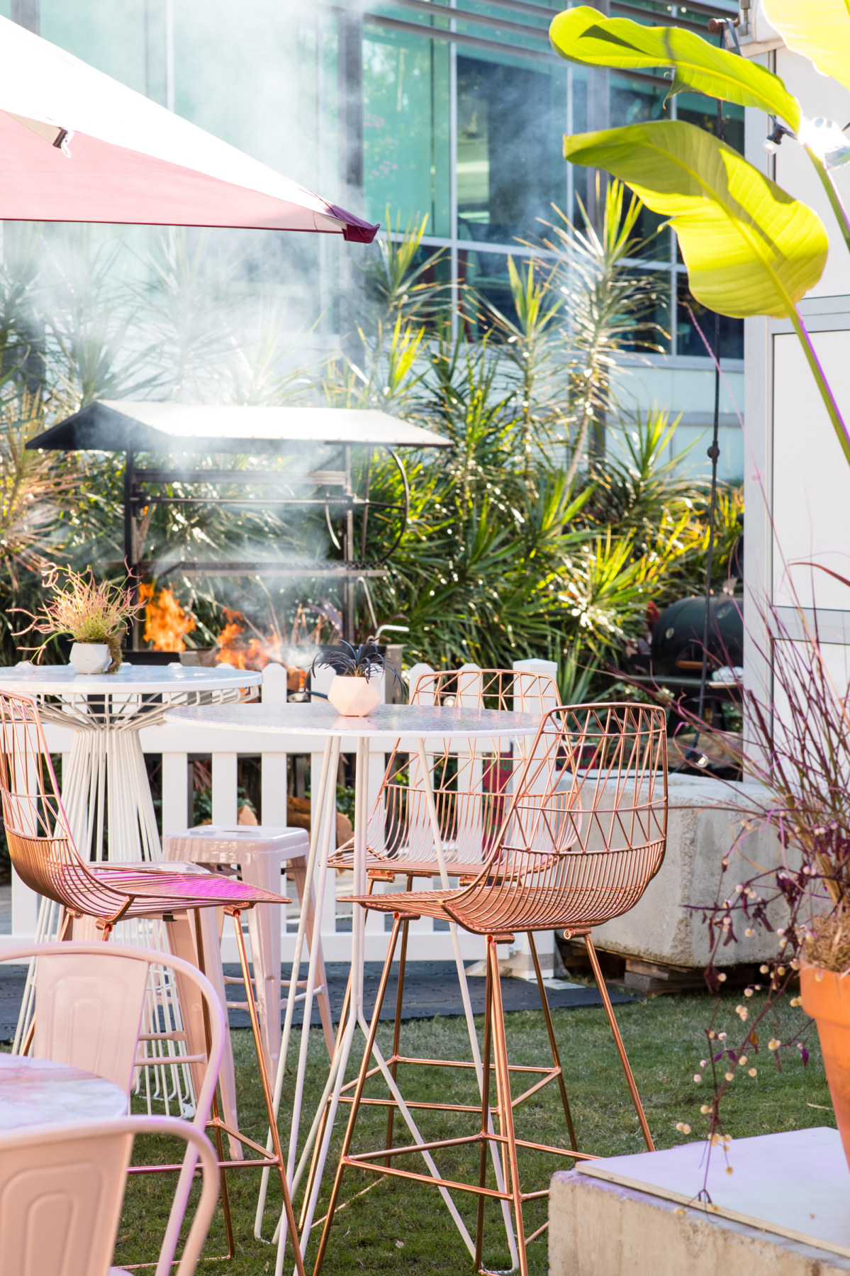 insitu-knox-bar-table-white-white-2