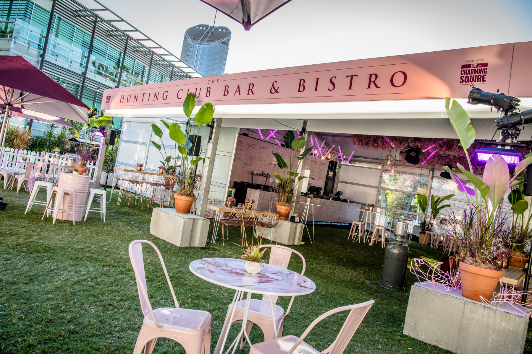 insitu-knox-cafe-table-white
