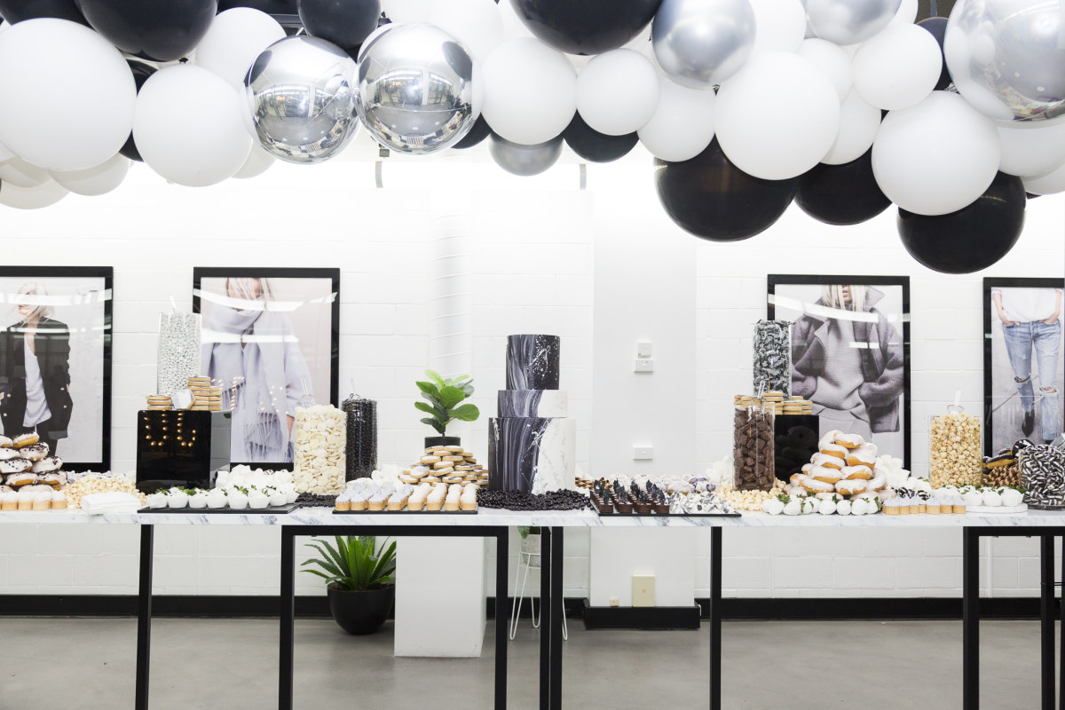 insitu-OPTICAL-white-black-bar