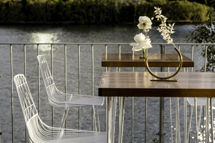 insitu-hairpin-0.7m-teak-white