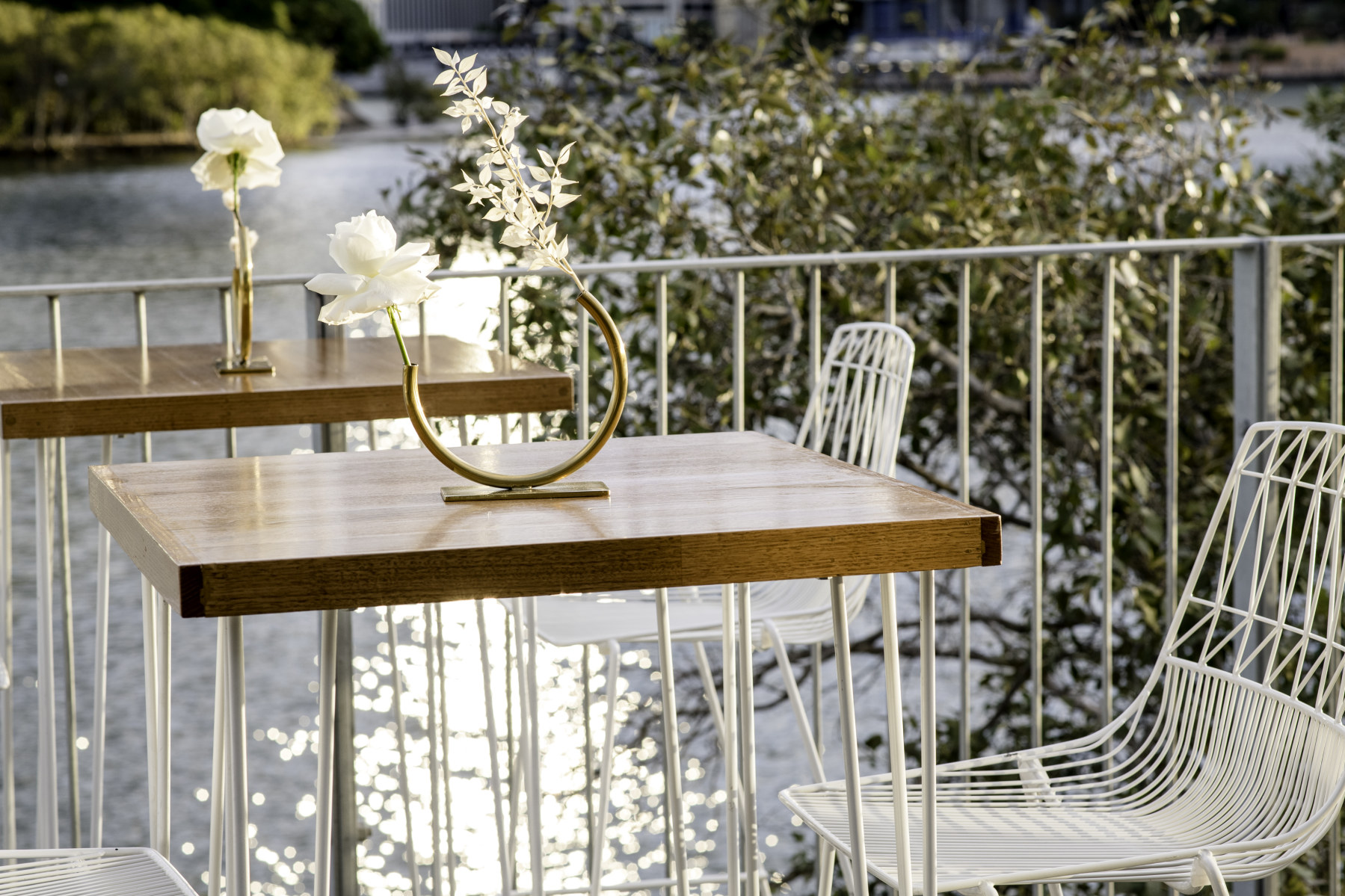 insitu-hairpin-bar-table-0.7m-teak