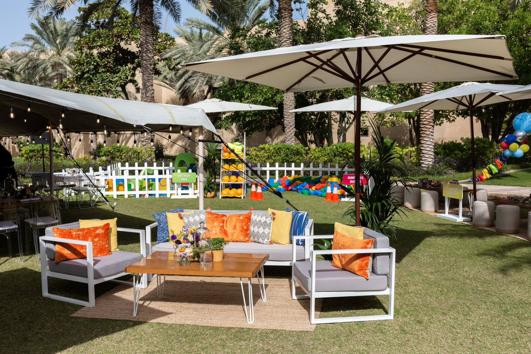 insitu-hairpin-coffee-table-teak-small