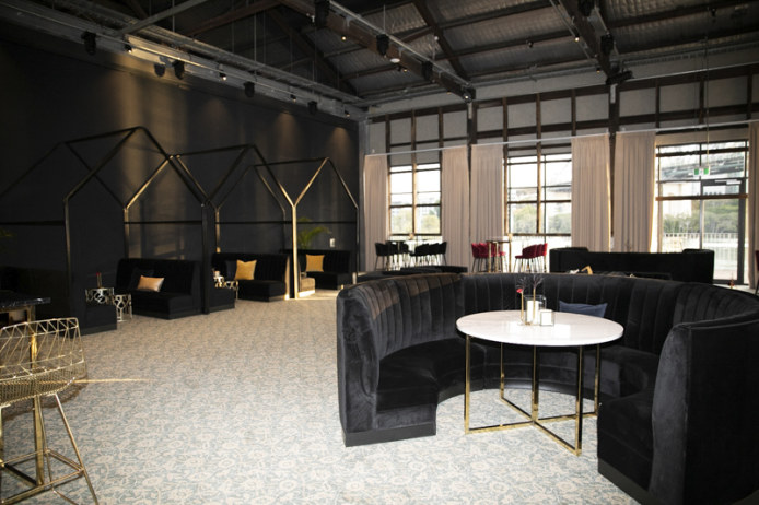 insitu-kenzo-banquet-seat