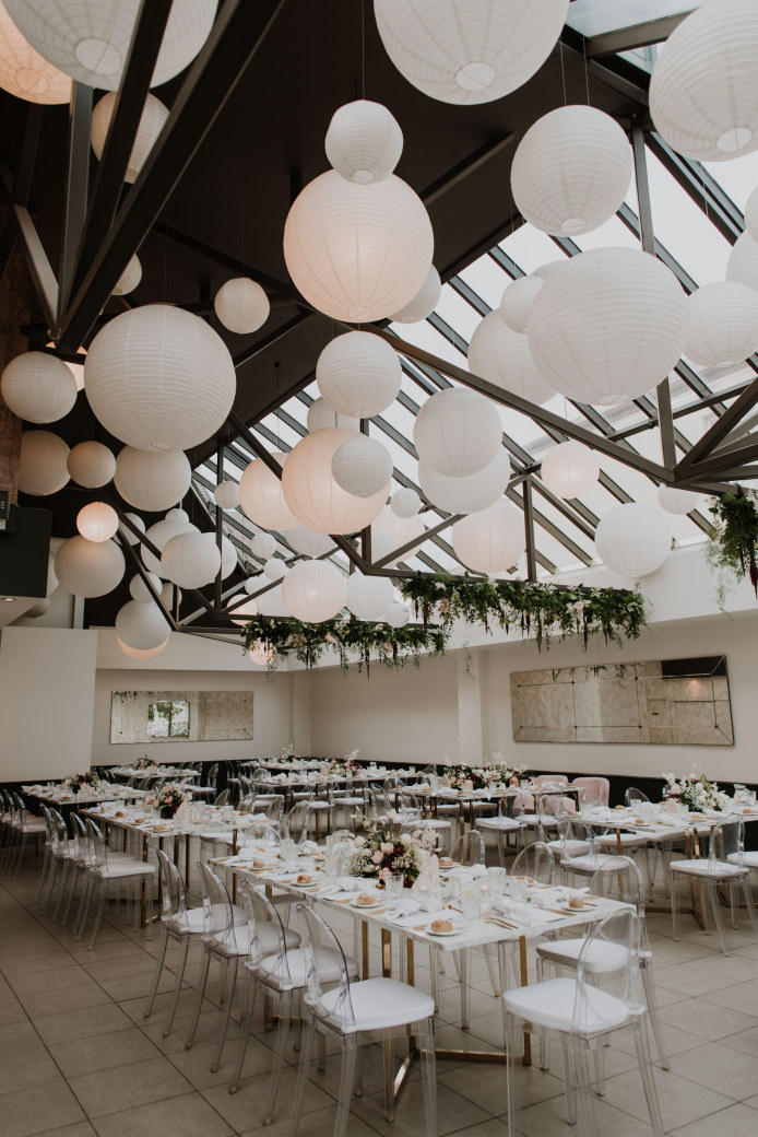 insitu-optical-dining-table-white-marble
