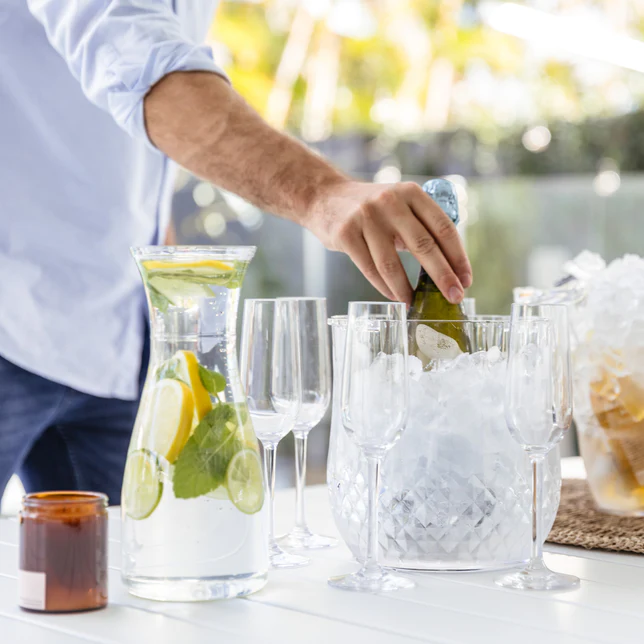 insitu-outdoor-sparkling-glass