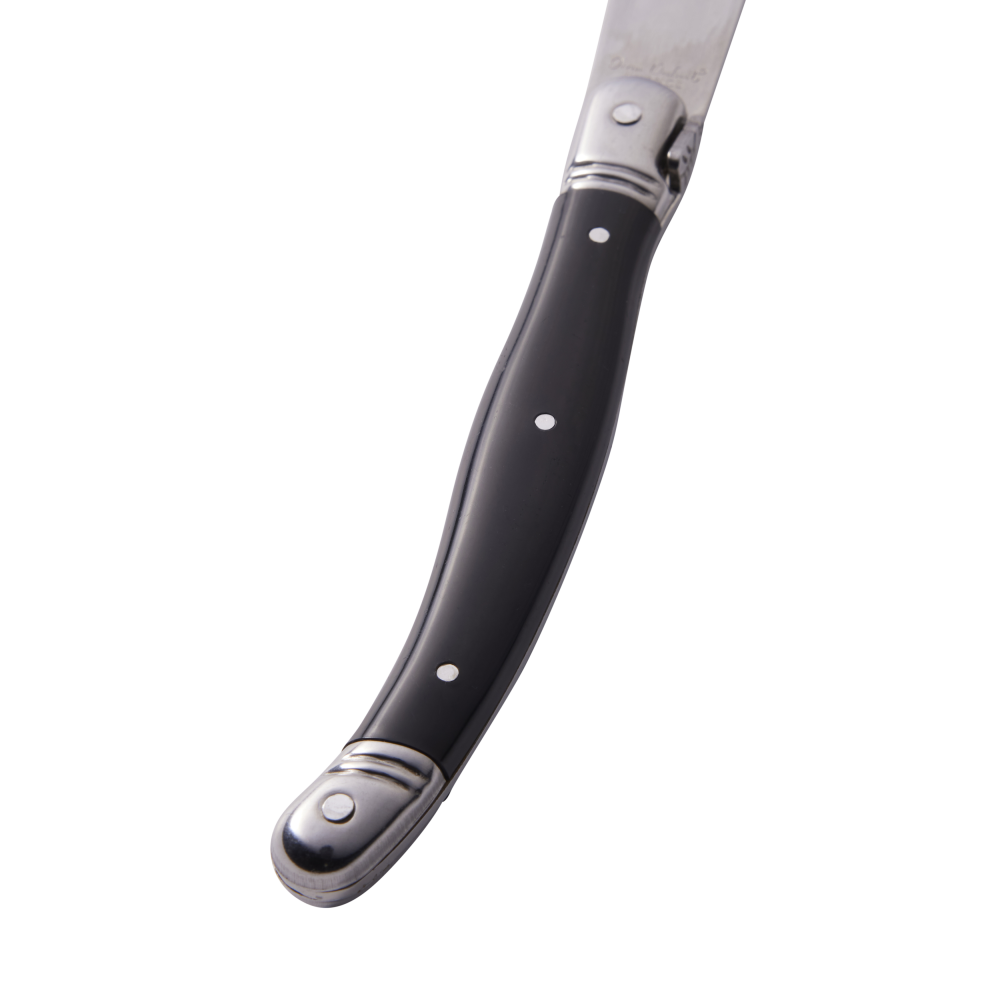 laguiole-black-knife-close-up