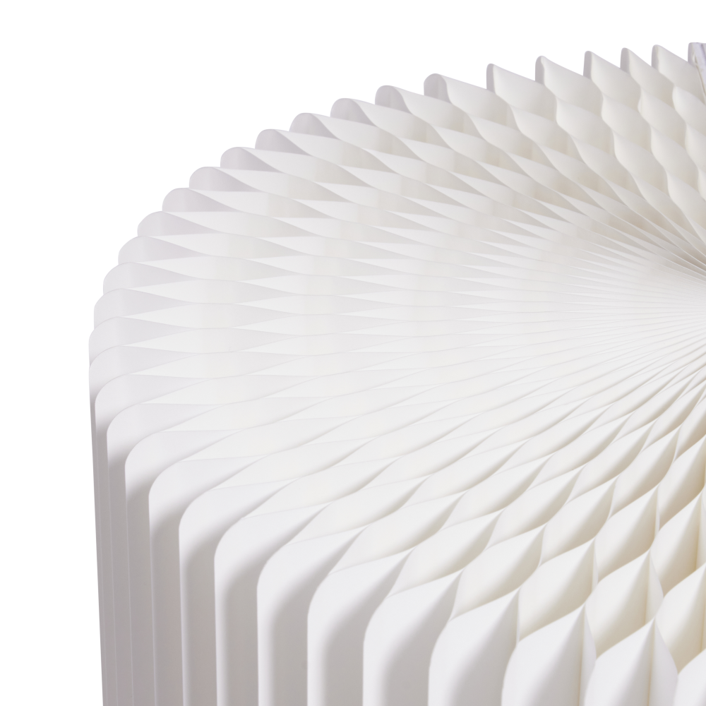 paper-cylinder-white-close-up1
