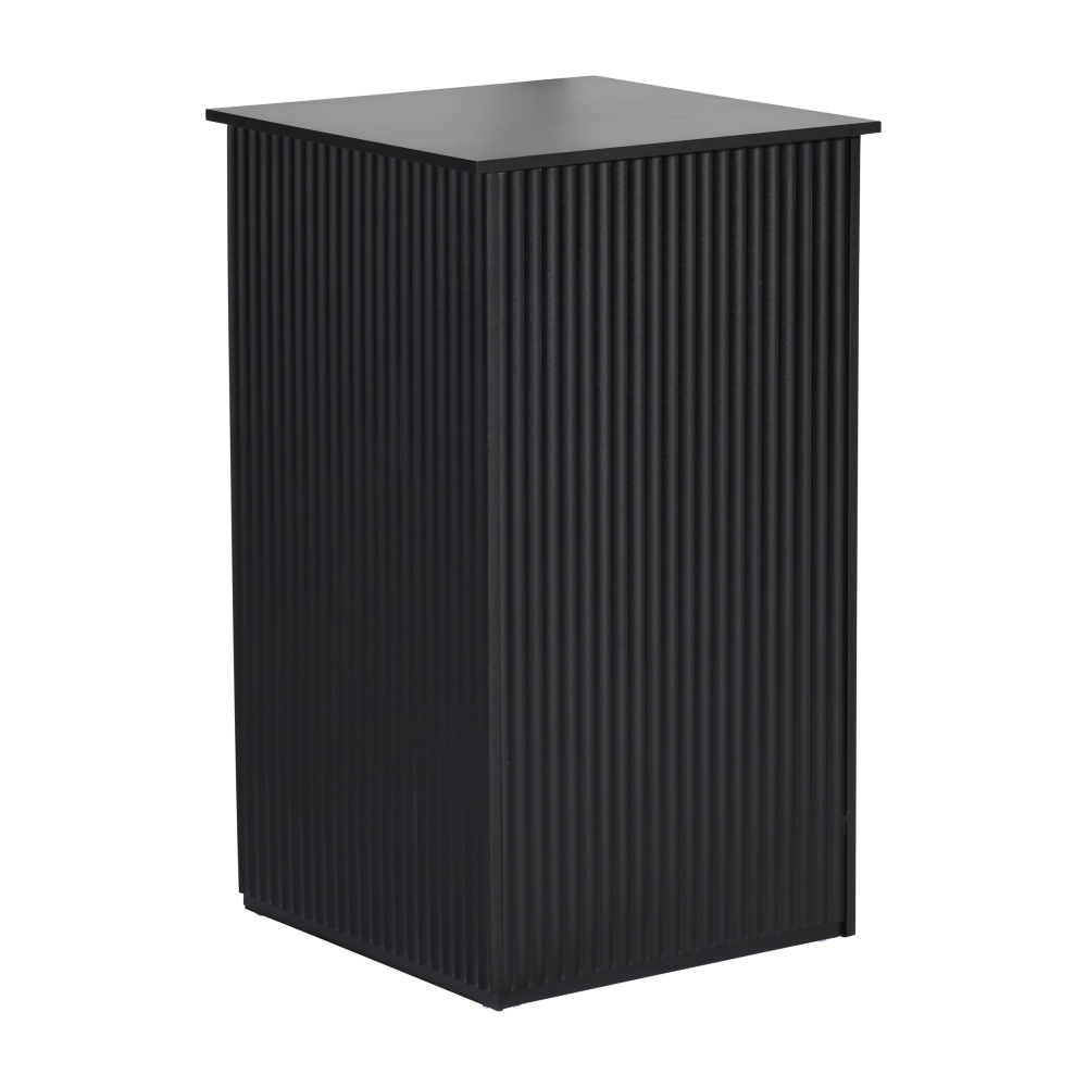 stella-plinth-black-angle