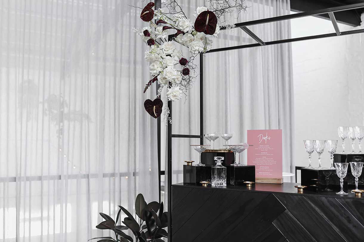 insitu-bar-arbour-black