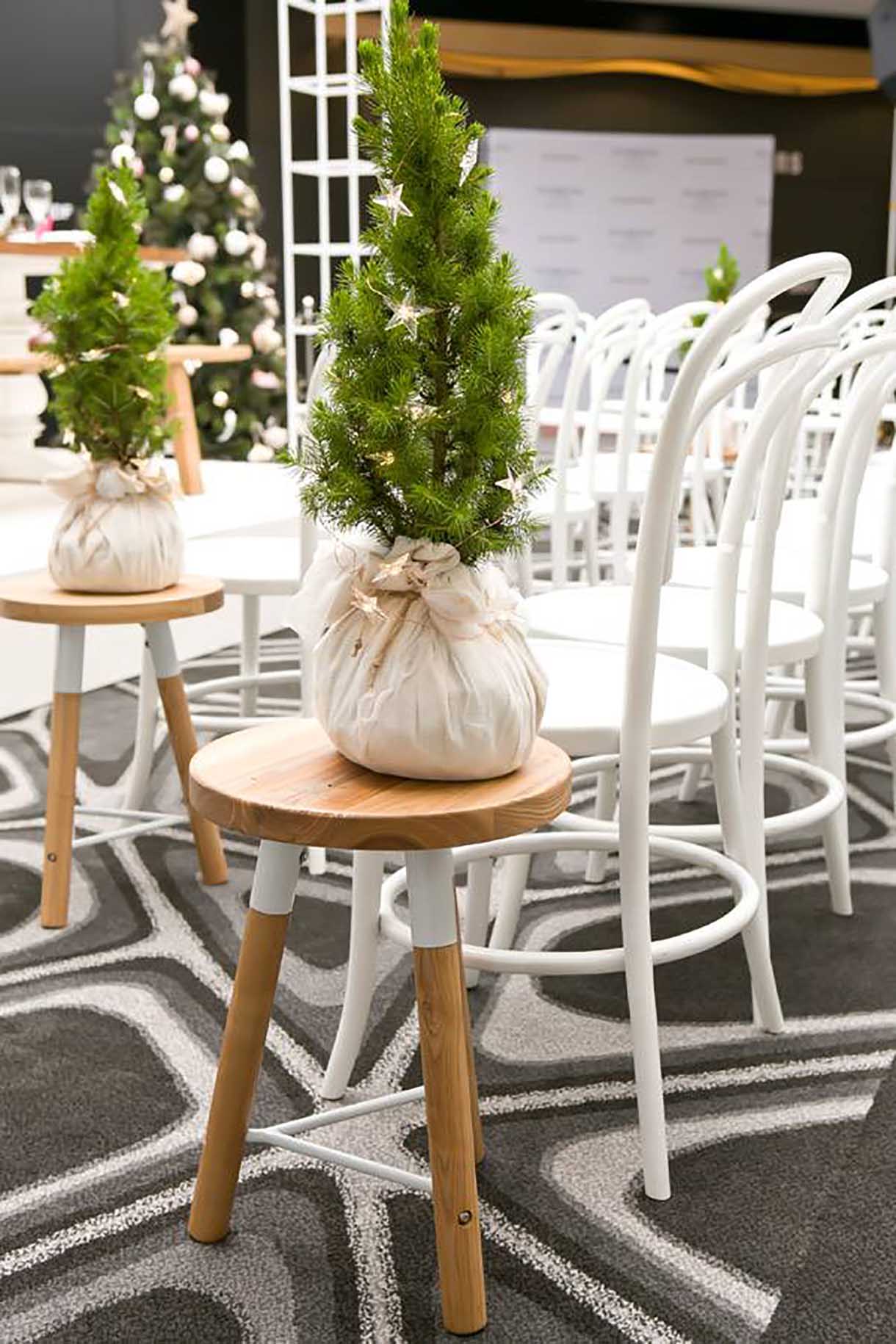 insitu-scandi-low-stool-natural-white