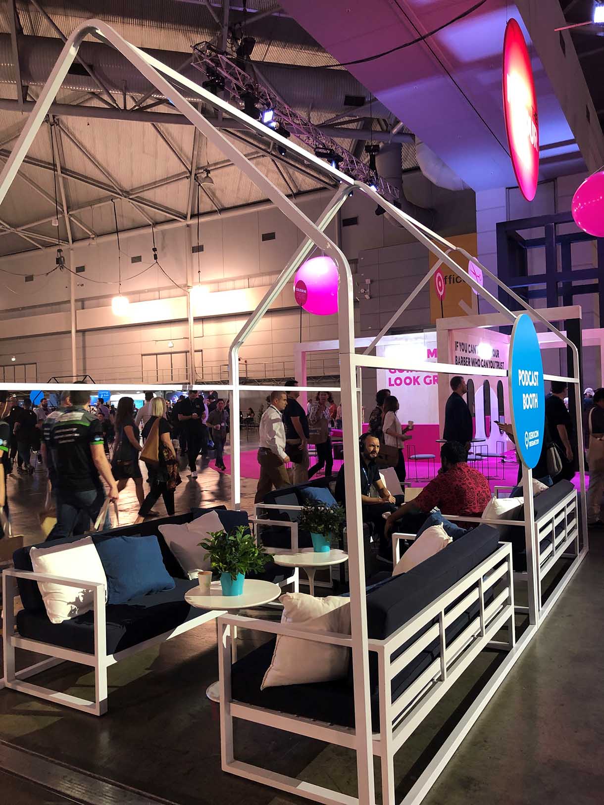 insitu-atrium-white-2