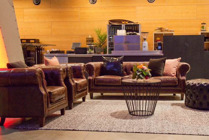 insitu-chesterfield-armchair