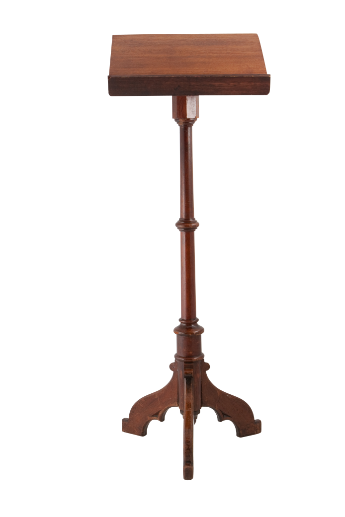 pedestal-lectern-wooden