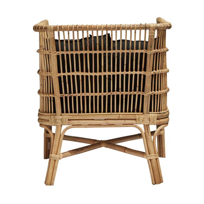villa-armchair-natural-black-cushion-back