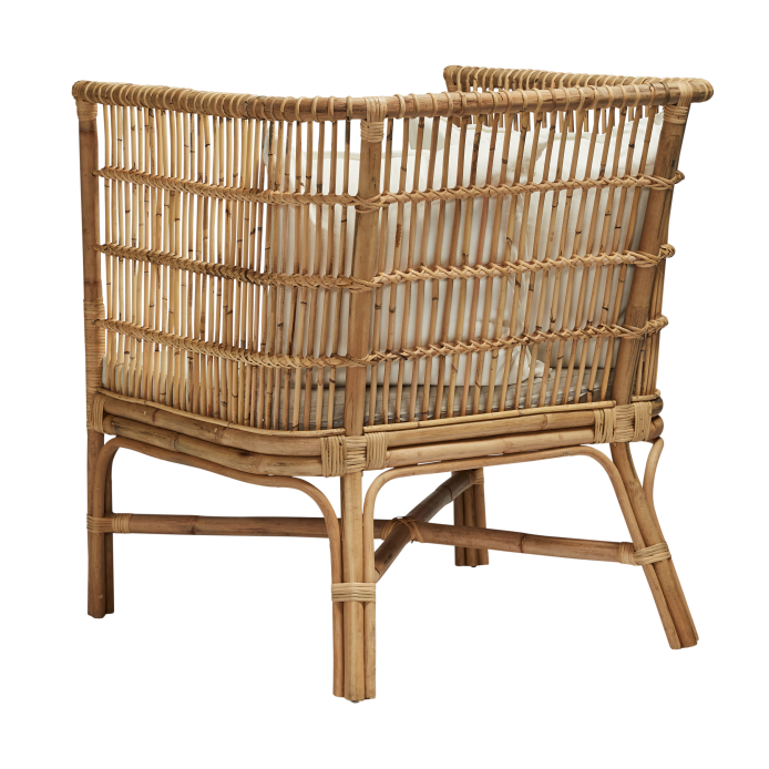 villa-armchair-natural-white-cushion-back-angle