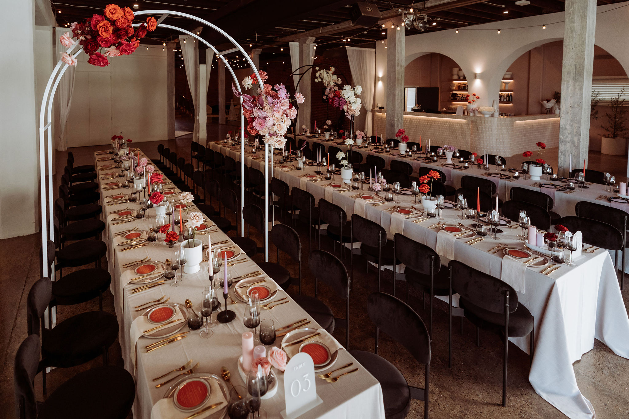 insitu-duke-chair-black-on-black