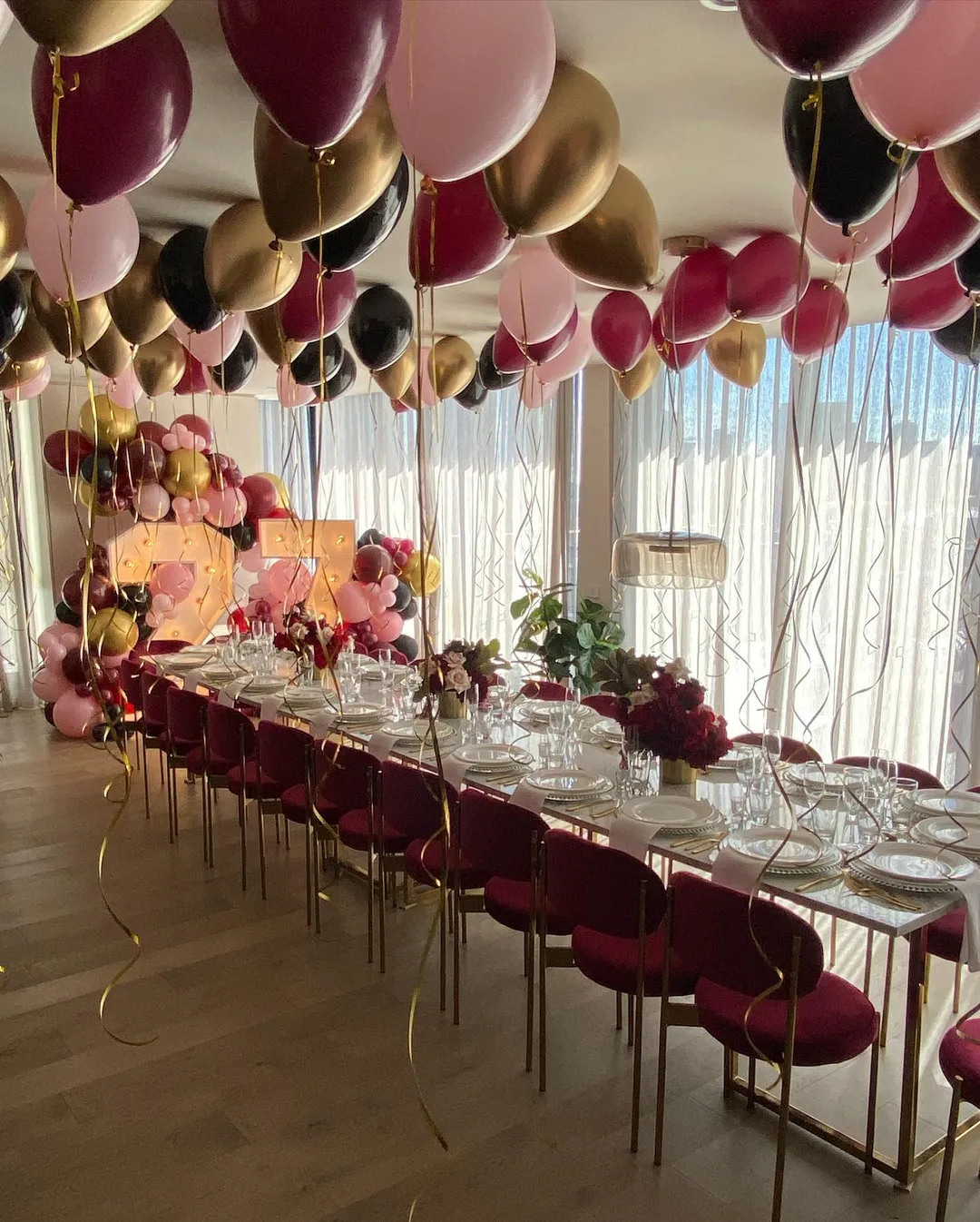 insitu-duke-chair-red-on-gold