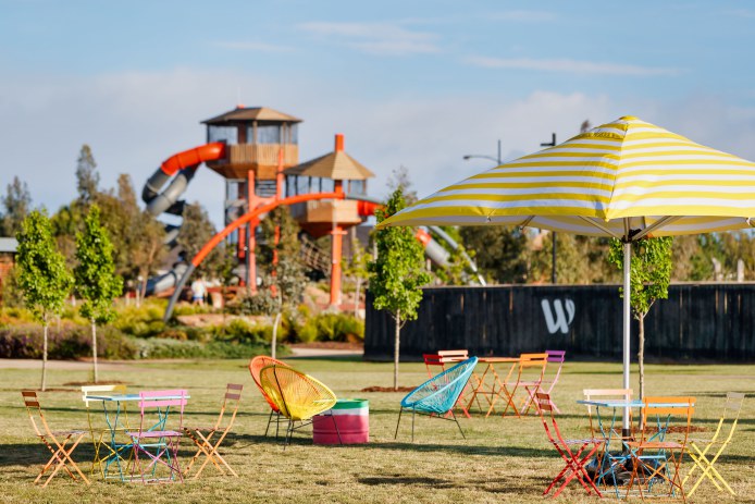 insitu-garden-folding-chair-orange