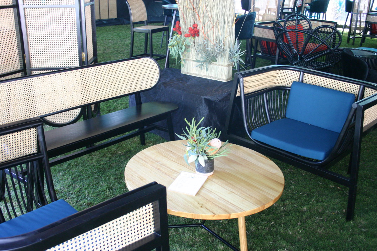 insitu-harvey-armchair-teal