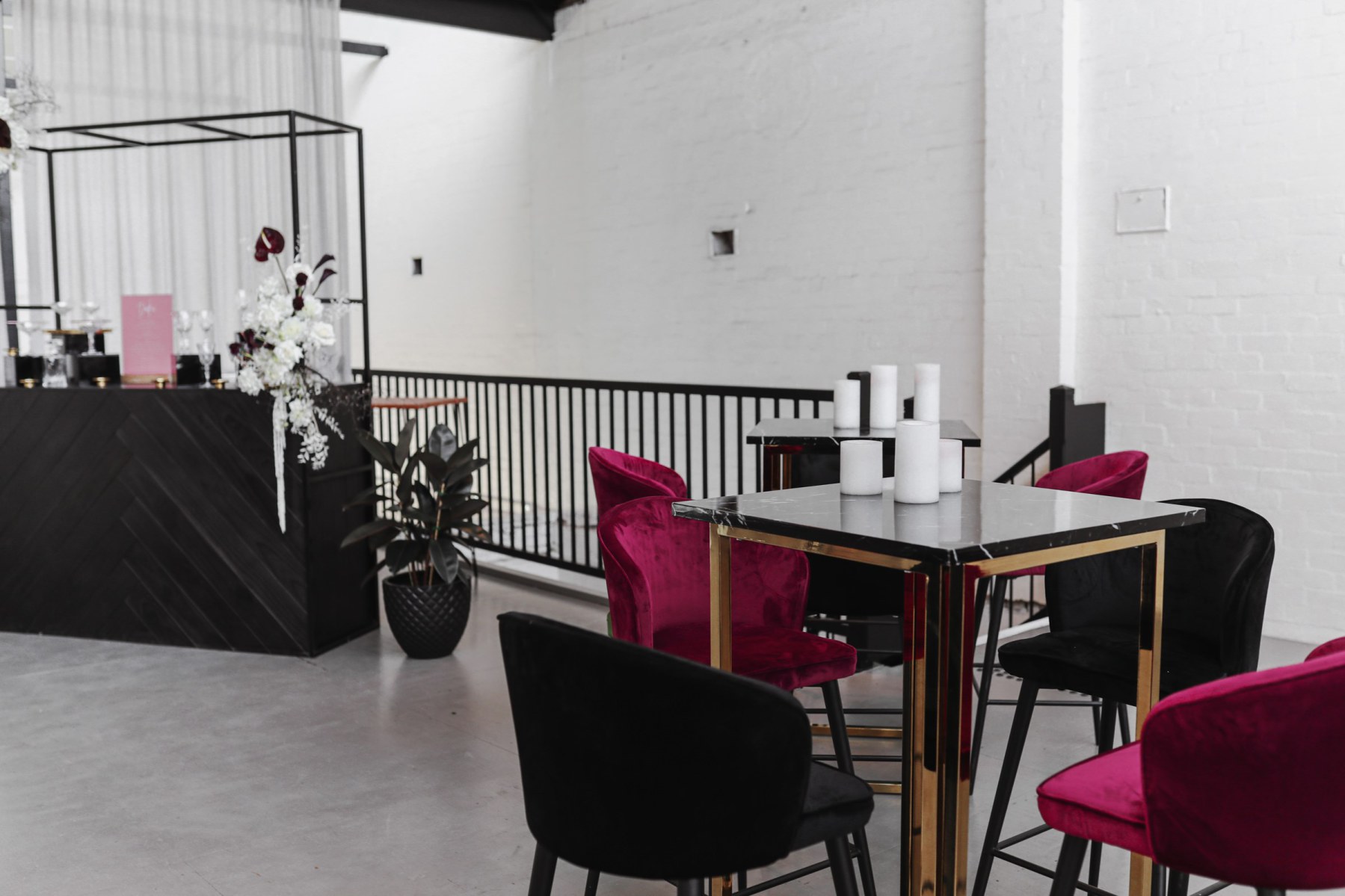 insitu-optical-bar-table-black-marble-0.7m