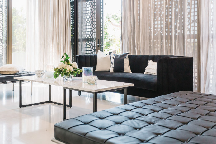 insitu-optical-coffee-table-white-marble-black