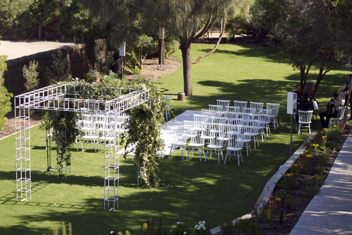 insitu-wire-pergola-2