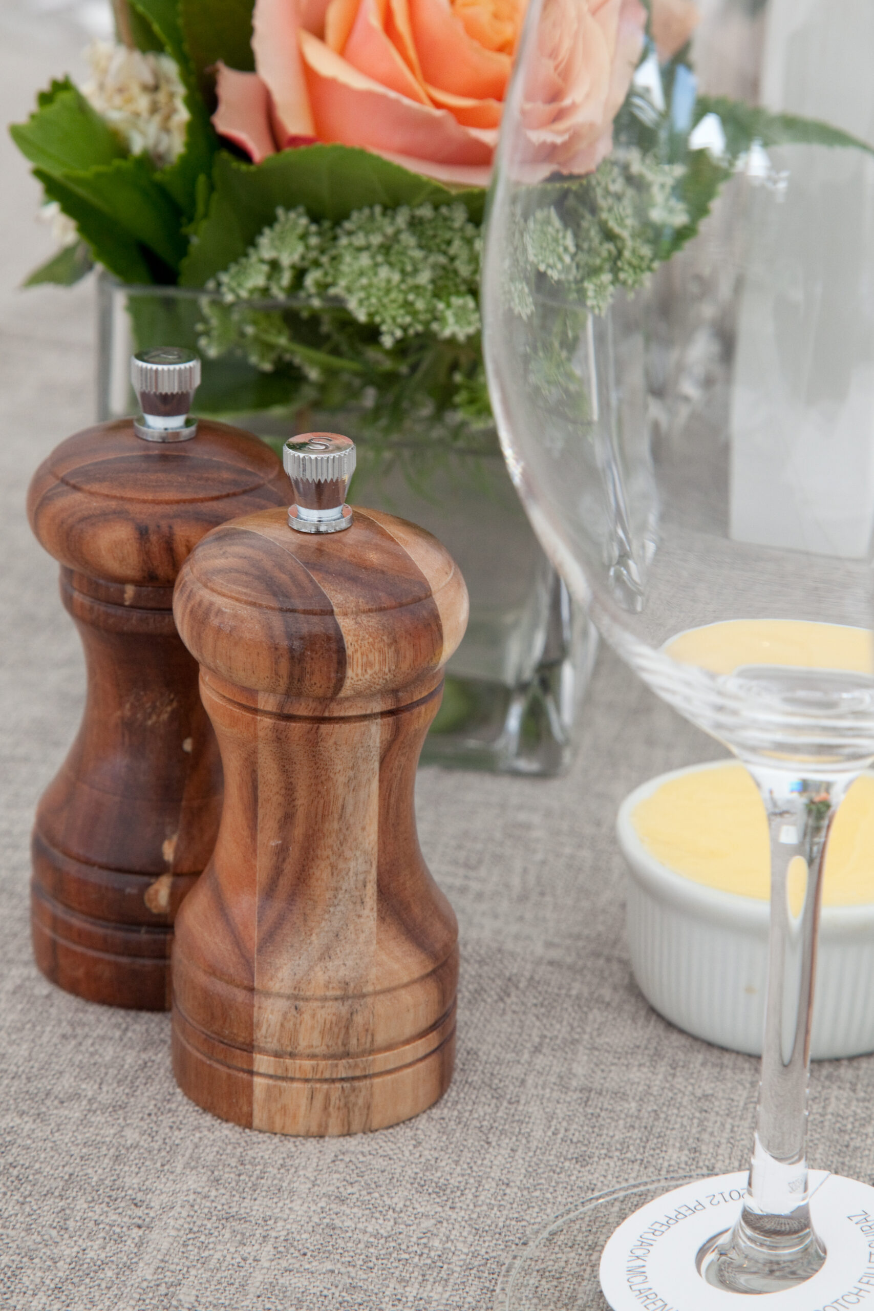 insitu-wooden-salt-and-pepper