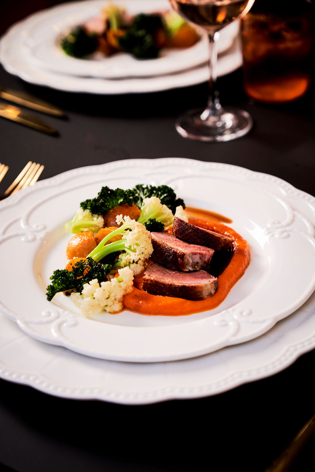 insitu-venice-charger-plate