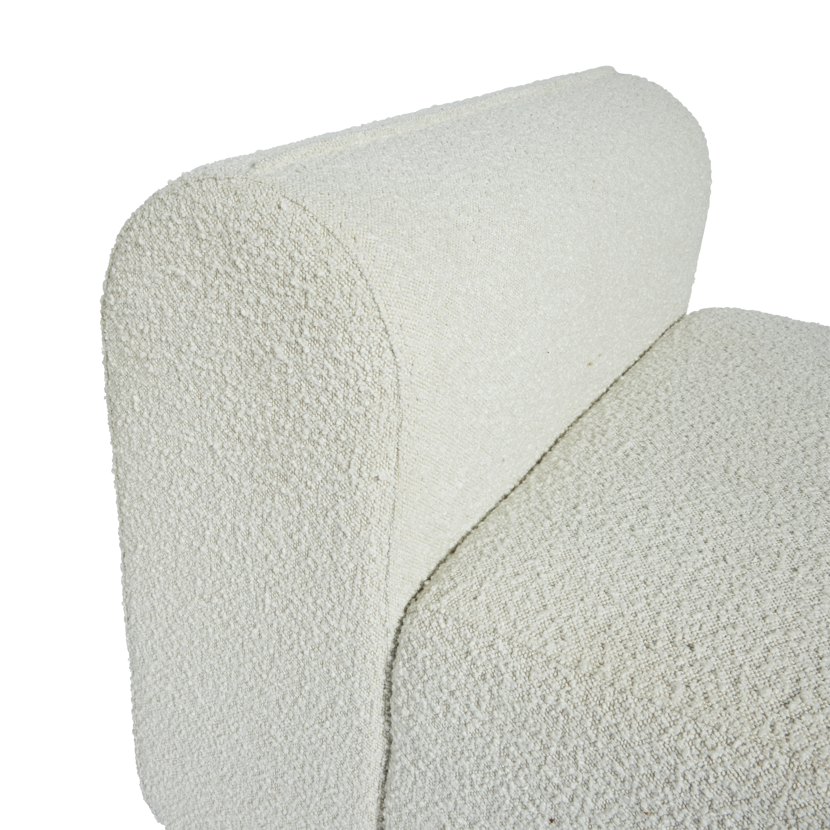 lenny-half-close-up-cream