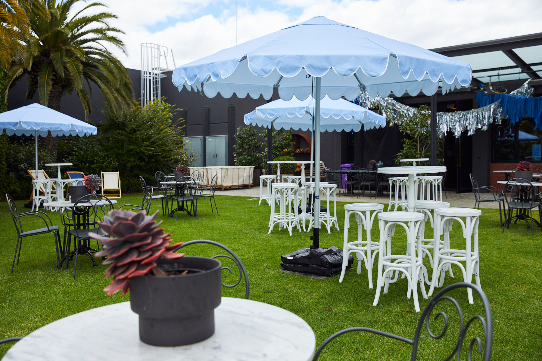 Insitu – Gardem Umbrella Cerulean