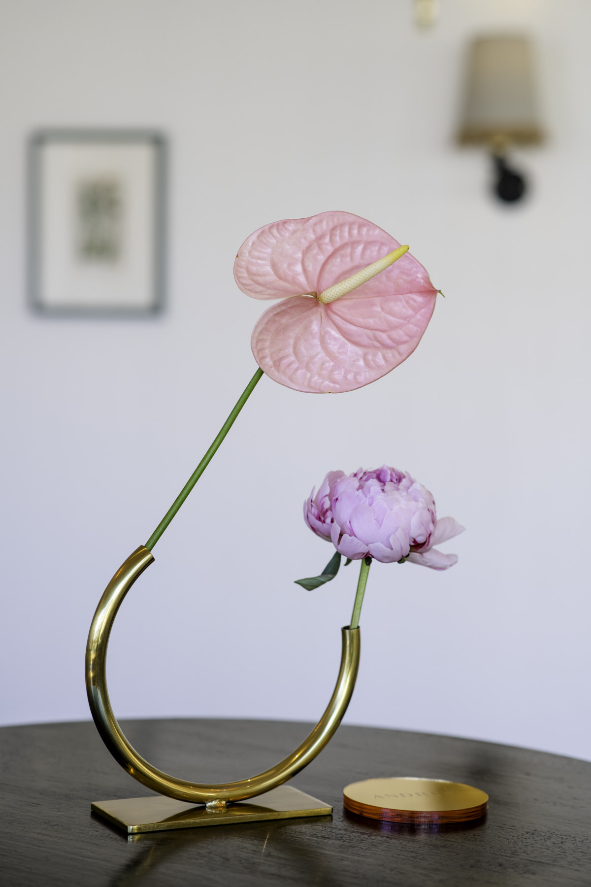 Insitu – Single Stem Round Vase Gold