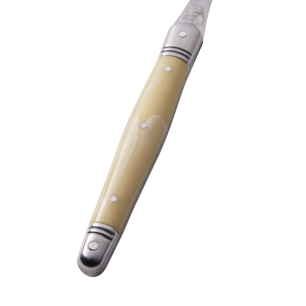 laguiole-ivory-fork-close-up