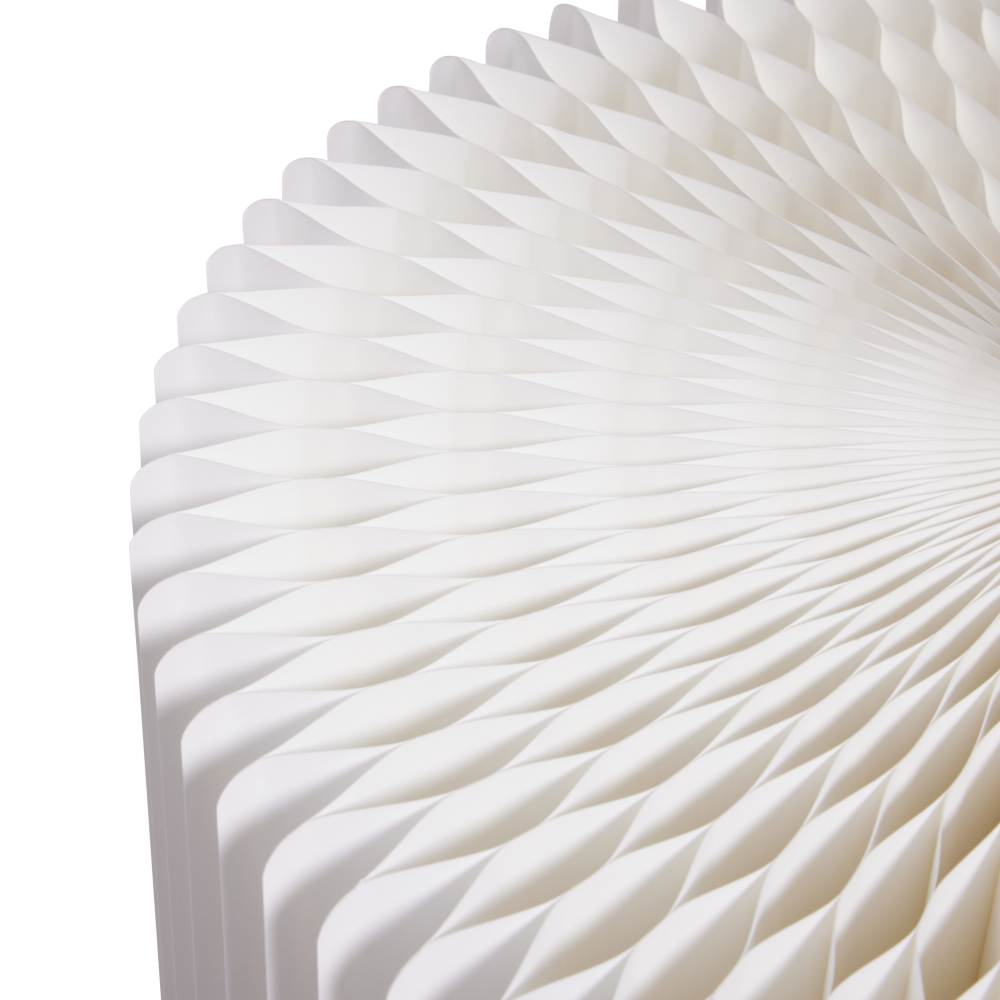 paper-cylinder-white-close-up2